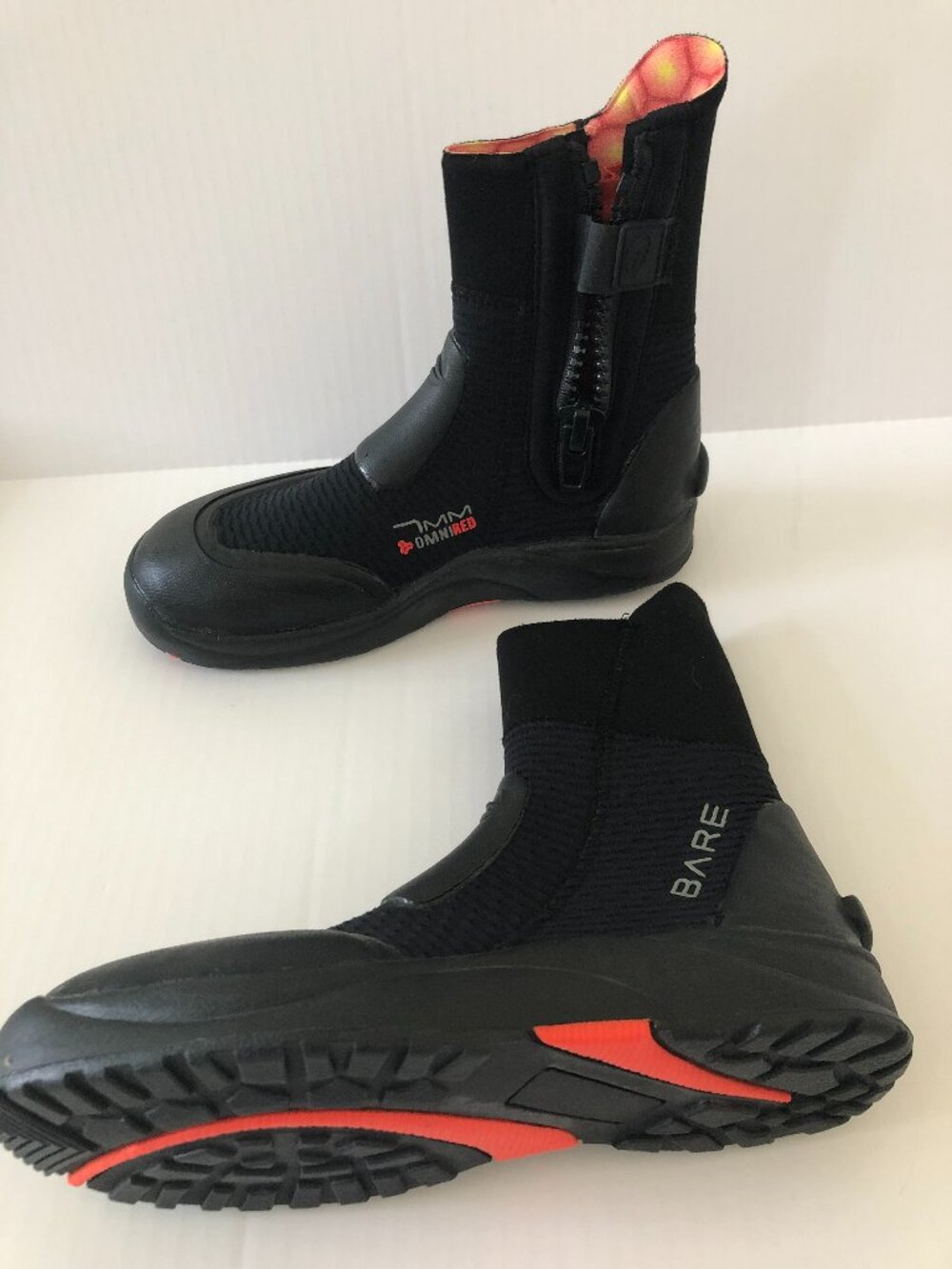 NWT BARE 7MM Ultrawarmth With OMNIRED Technology Dive Boots Size 6 UNISEX